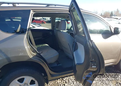 2012 Toyota Rav4 z USA, uszkodzony, nr VIN 2T3BF4DV7CW213113